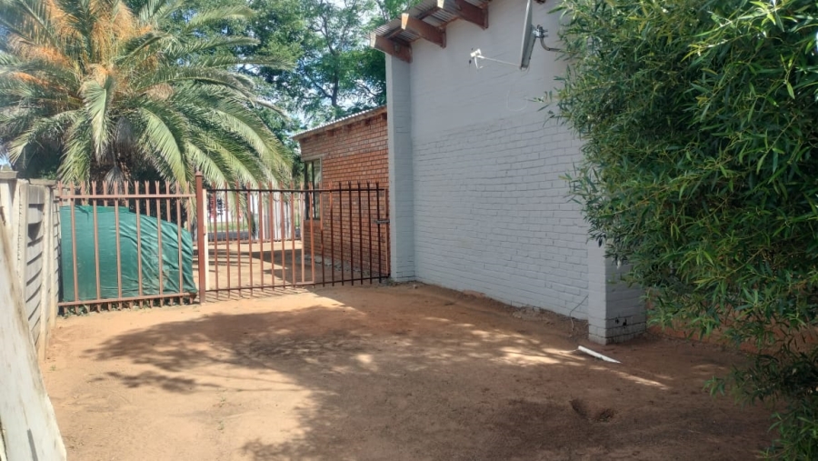 4 Bedroom Property for Sale in Noordhoek Free State